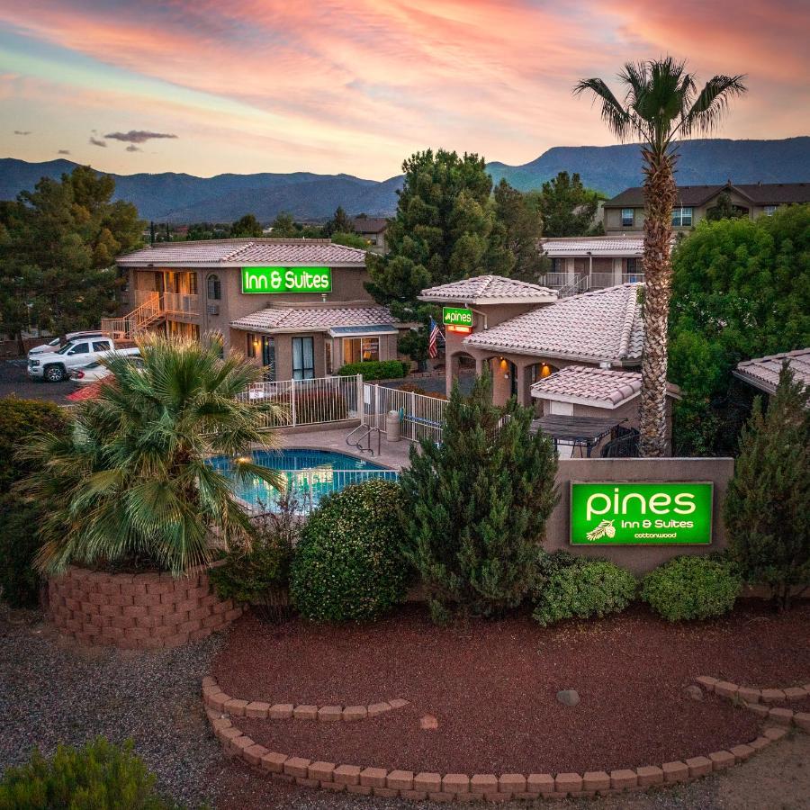 Pines Inn & Suites Cottonwood Eksteriør billede
