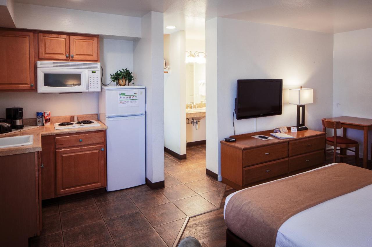 Pines Inn & Suites Cottonwood Eksteriør billede