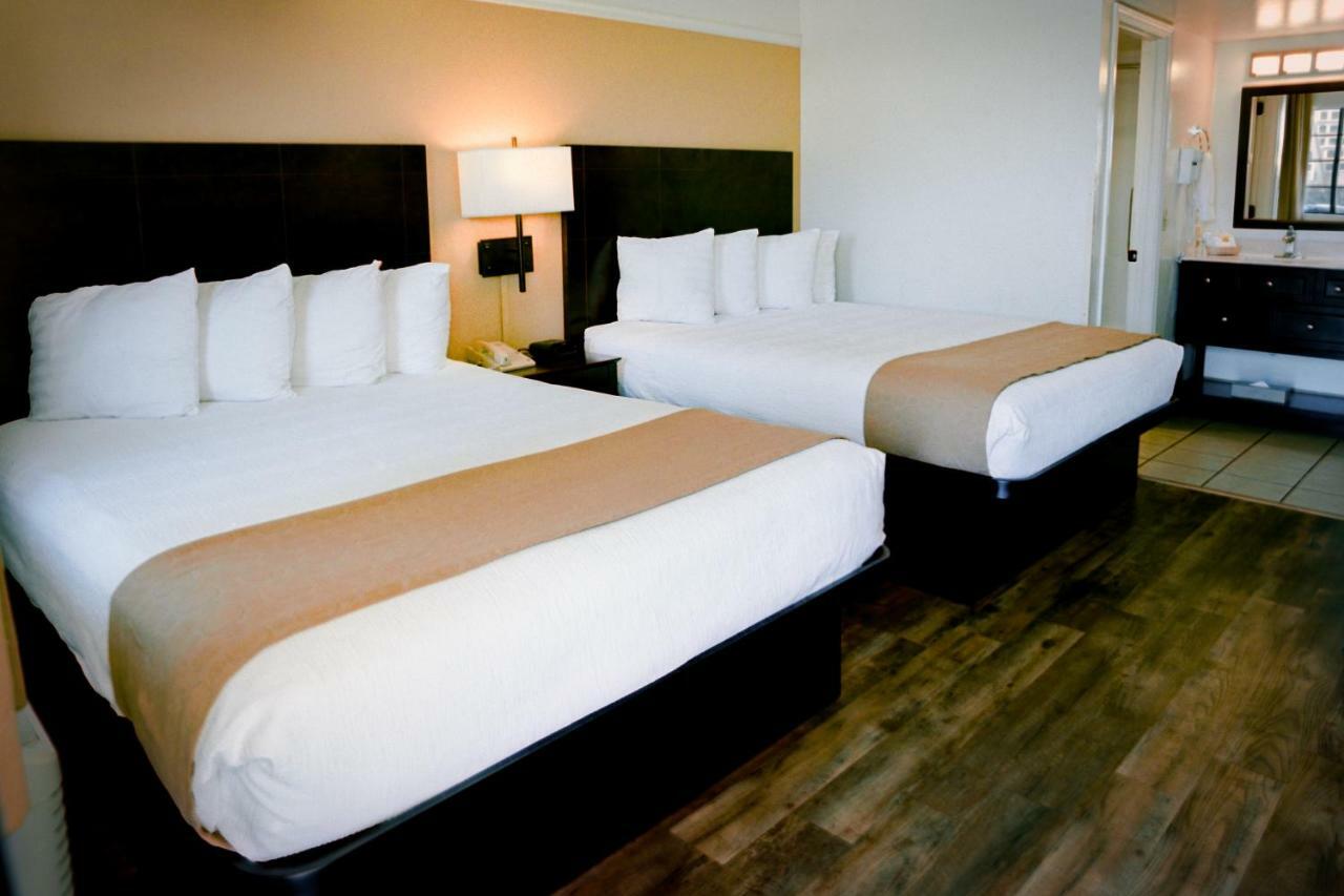 Pines Inn & Suites Cottonwood Eksteriør billede