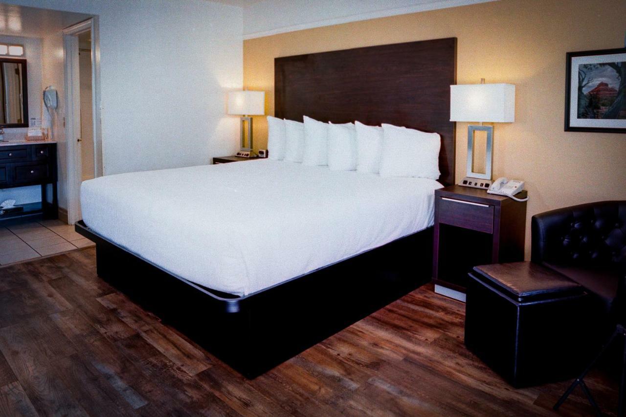Pines Inn & Suites Cottonwood Eksteriør billede